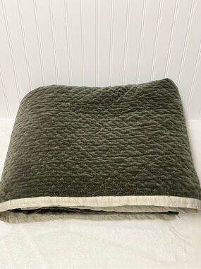 Pottery Barn Velvet Cross Stitch queen quilt loden green